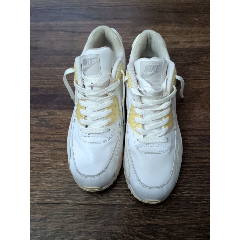 Nike Air MAX 90's Sneaker White Athletic Shoes US SZ 8 CD6864-100 VJ
